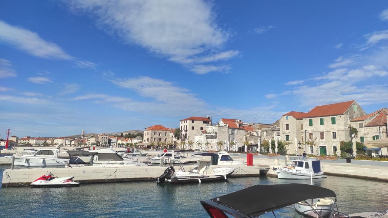 Appartamento Apartman Iva Kaštela Esterno foto